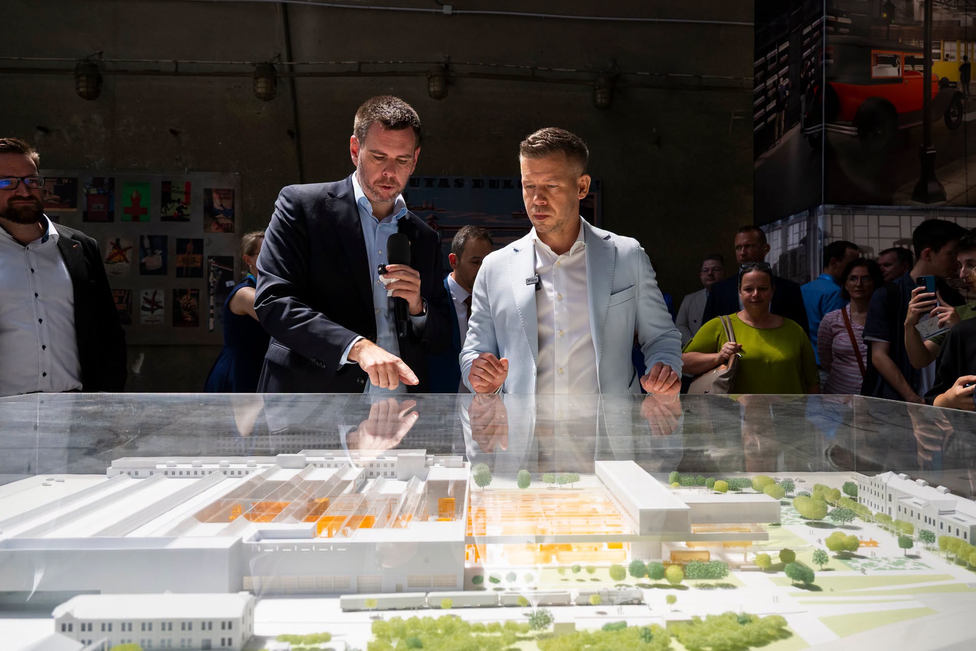 Vitézy minisztériuma 100 milliárd forint értékű vagyont vesz vissza a felszámolt kekváktól