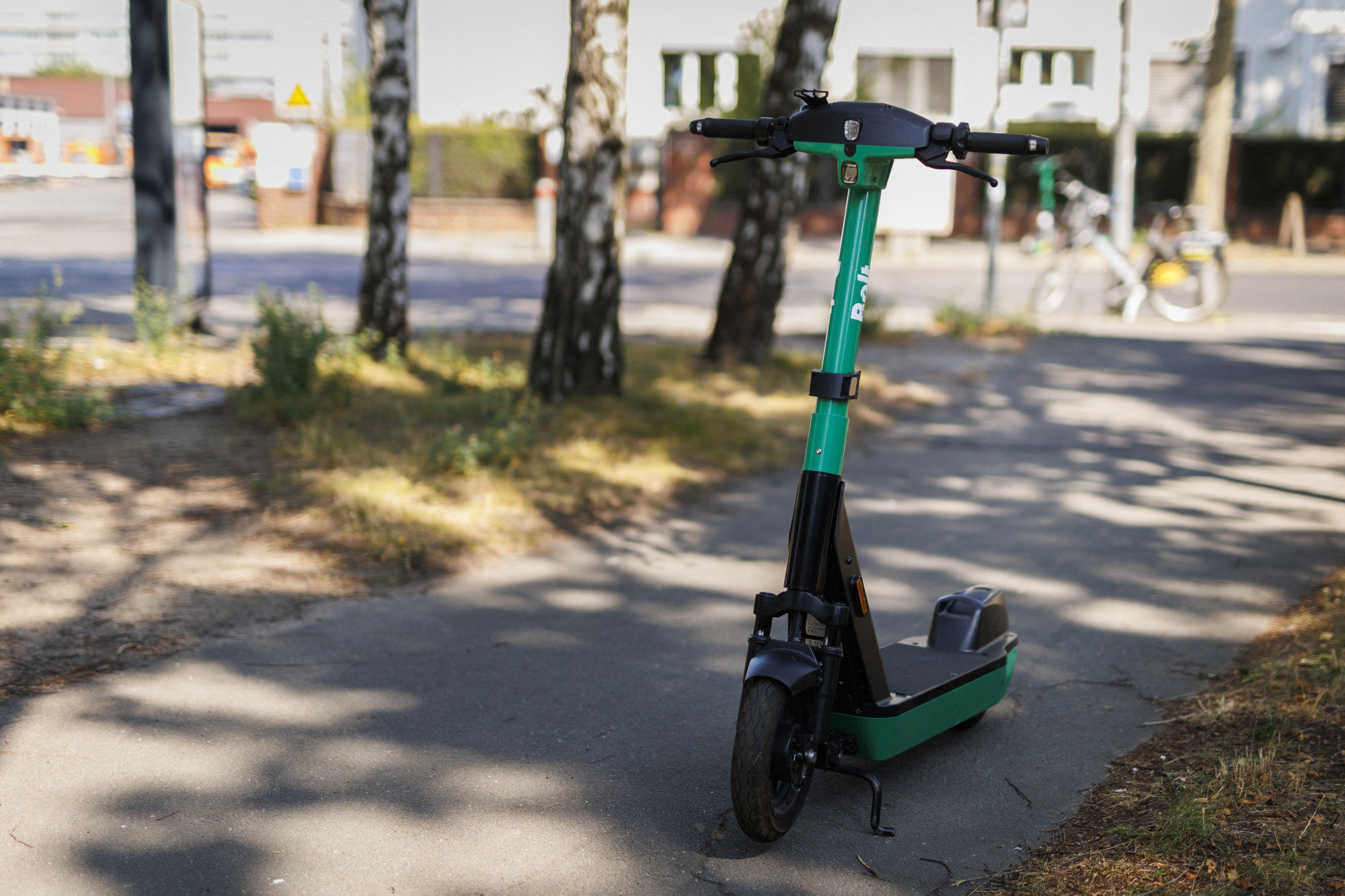 Görögországban eltiltják a 17 év alatti fiatalokat az elektromos rollerezéstől