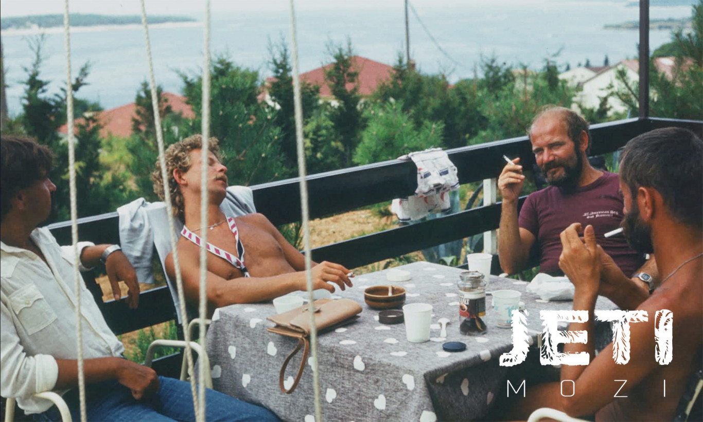 Meleg férfiak és hideg diktatúrák: Takács Mária dokumentumfilmje a Jeti Moziban Meleg férfiak és hideg diktatúrák: Takács Mária dokumentumfilmje a Jeti Moziban