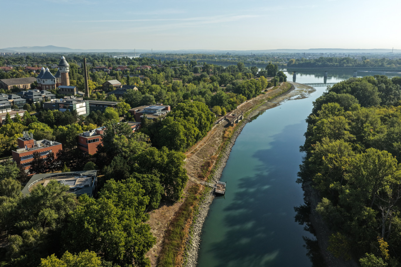 Stabilan emelkedő tendenciát mutatnak a vízállások Paksnál és Budapestnél is