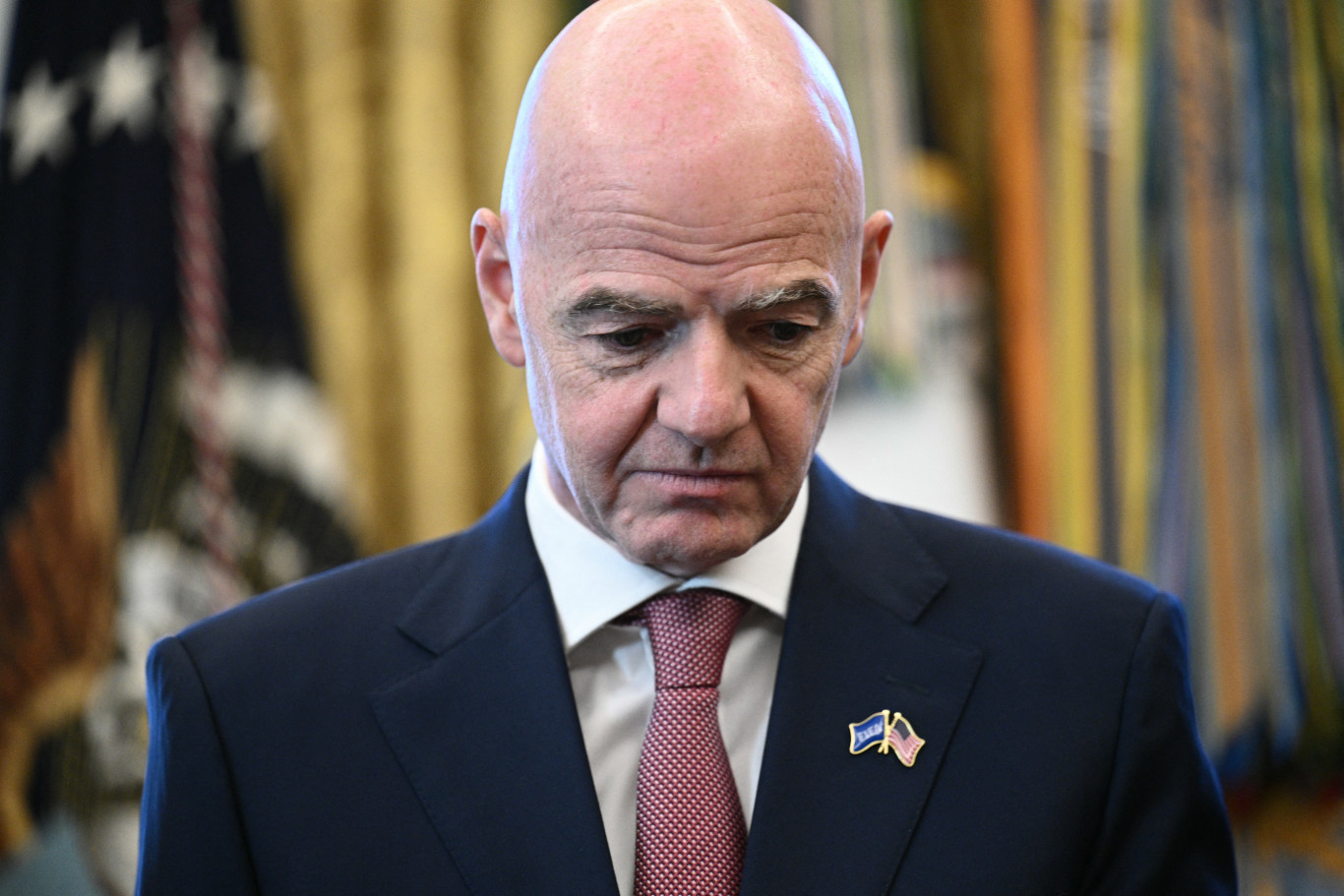 Infantino foci-világbajnokságok eladásának terve bukásra áll, az UEFA és más szövetségek bizalmát elvesztette Infantino foci-világbajnokságok eladásának terve bukásra áll, az UEFA és más szövetségek bizalmát elvesztette