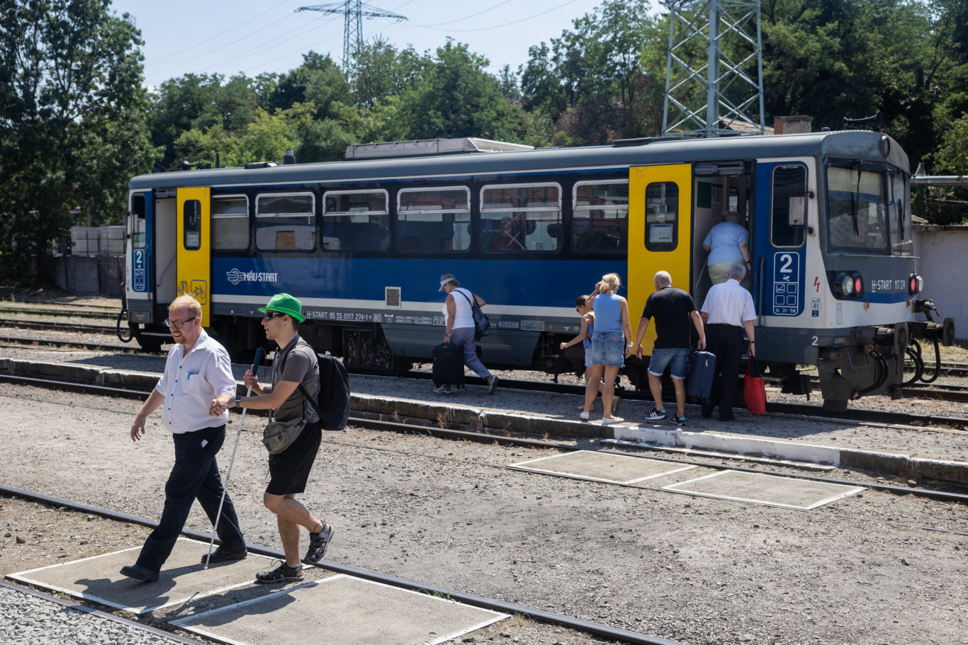Légkondicionáló tűz miatt vonatpótlás Komló irányába Légkondicionáló tűz miatt vonatpótlás Komló irányába