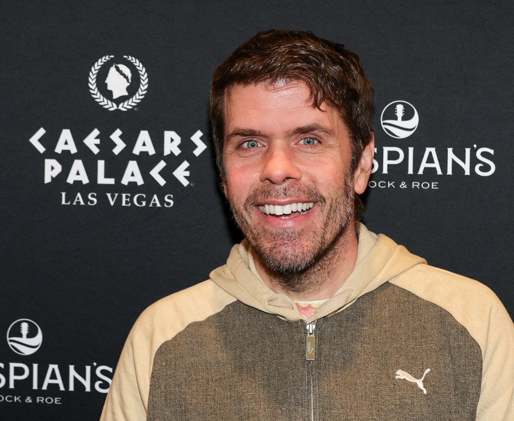 Perez Hilton állapota súlyos, de stabil a család közlése szerint