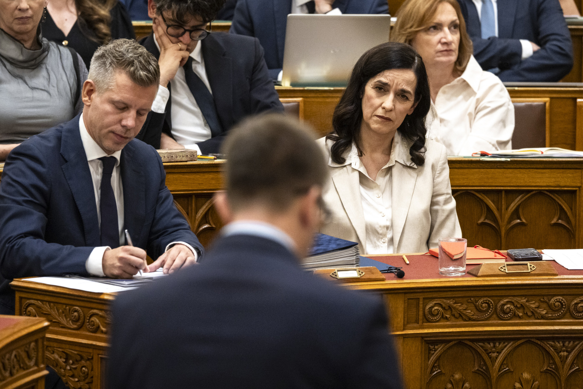 Tevefarm és Dzsingisz pálfordulás