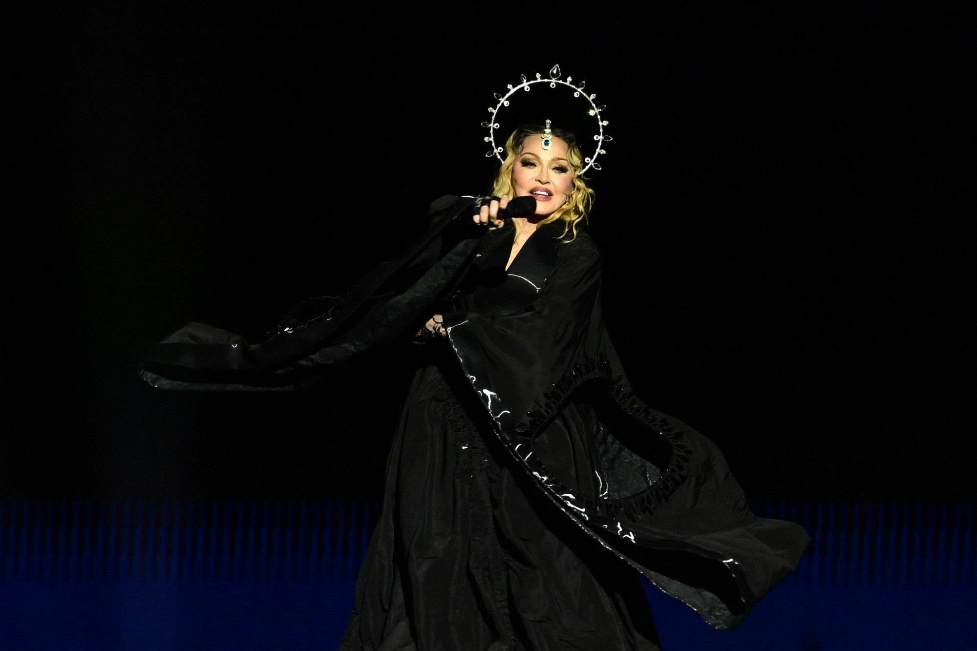 Kitiltják az ausztrál slágerlistákról az AI-dalokat egy Madonna-feldolgozás átütő sikere után