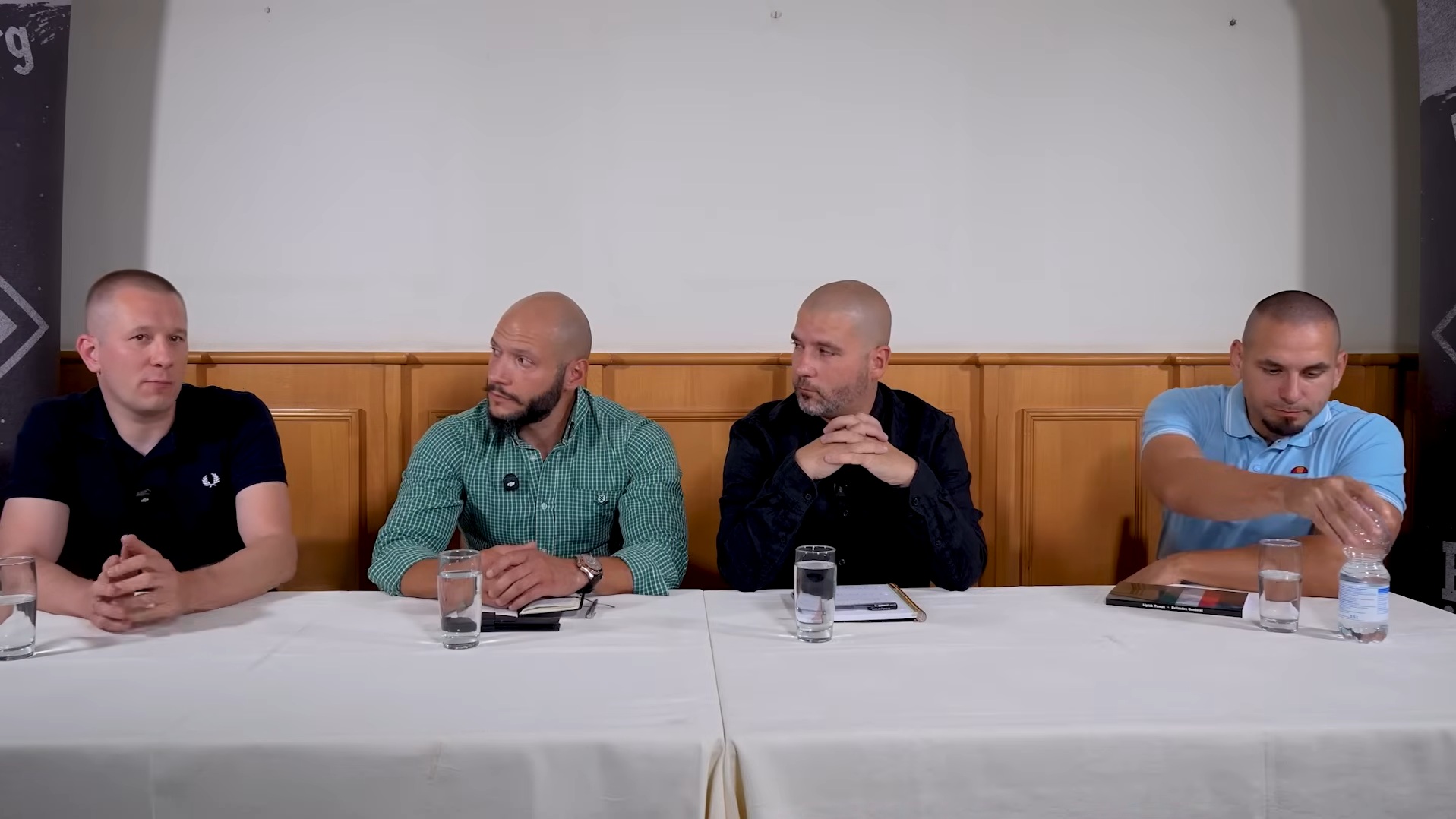 Két hónapig élt a mozaikjobboldal