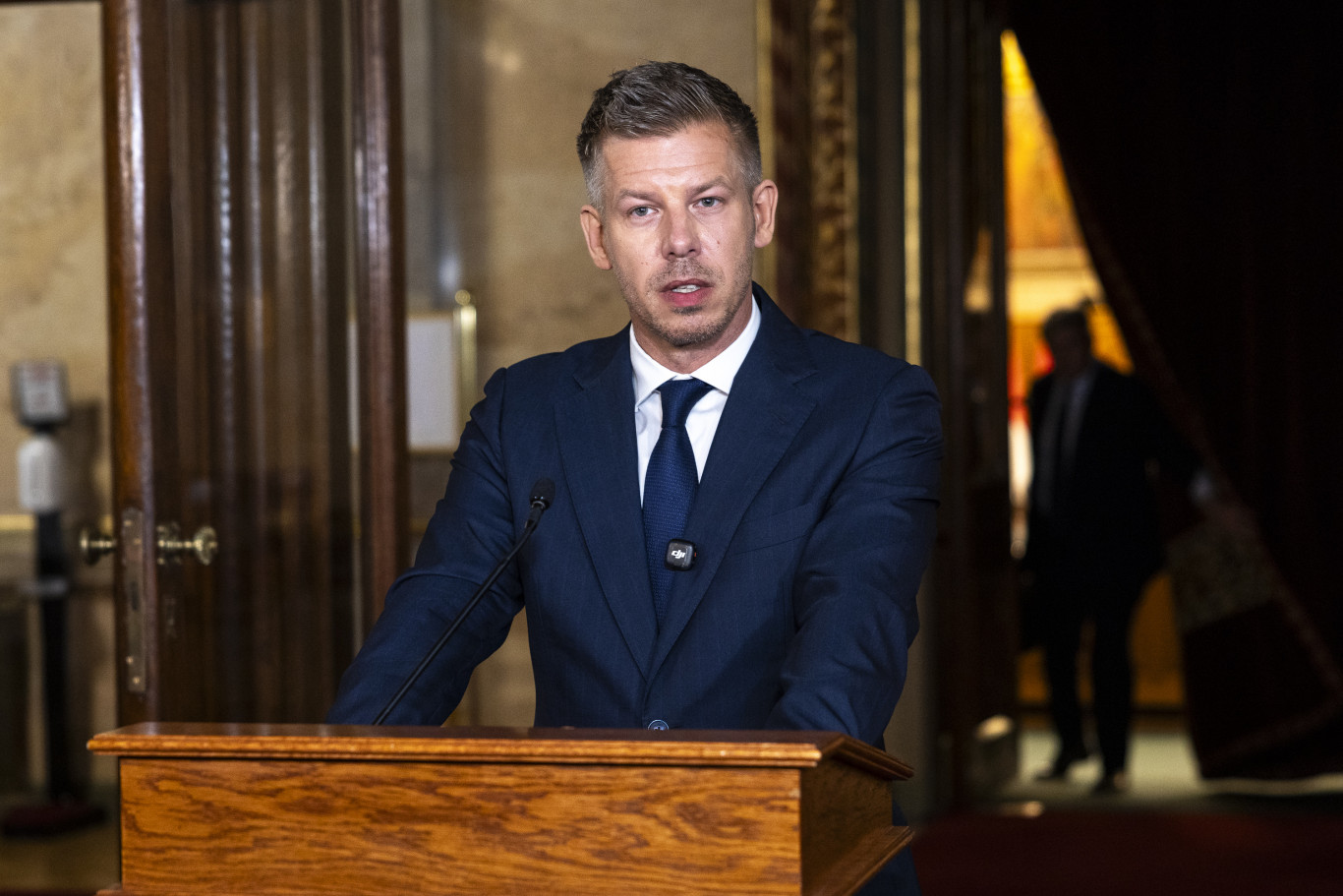 Magyar Péter külön válaszolt az újságírók kérdéseire Pozsonyban – cikk更新 Magyar Péter külön válaszolt az újságírók kérdéseire Pozsonyban – cikk更新