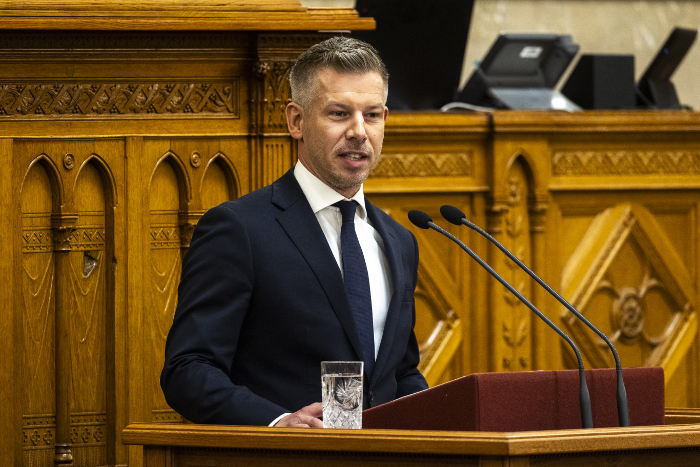 Két volt miniszter az igazságszolgáltatás kezében: Tisztítótűz művelet új fejezete – Hírfolyam Két volt miniszter az igazságszolgáltatás kezében: Tisztítótűz művelet új fejezete – Hírfolyam