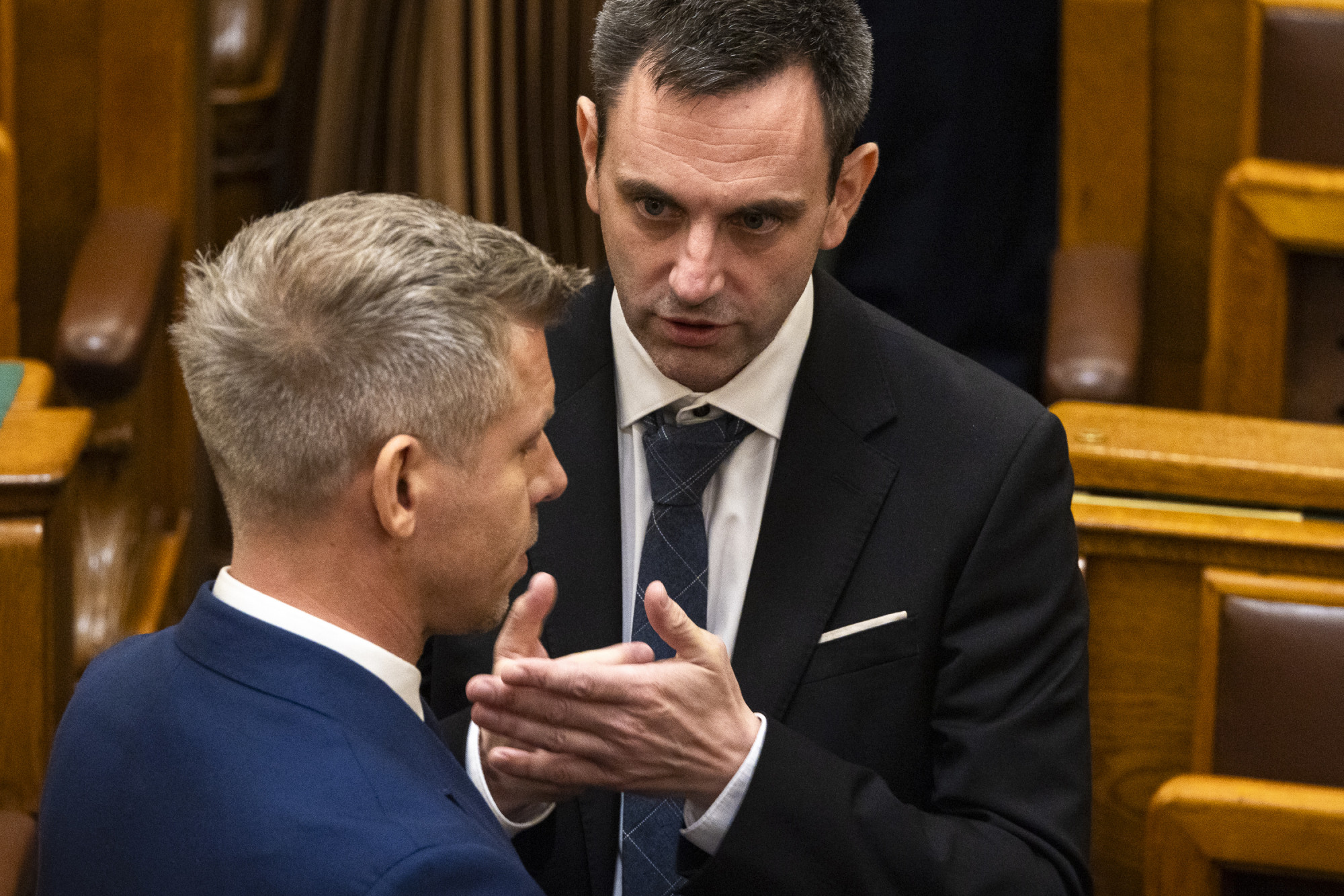 Állítólag valaki Melléthei-Barna Mártonra hivatkozva csalt ki jelentős összeget másoktól
