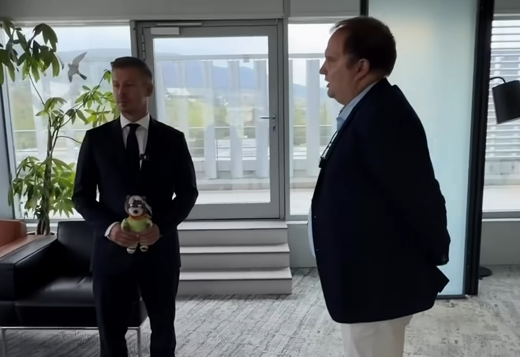 Mészáros Lőrincék nem vették meg A tanút, csak bérelték a sugárzási jogait, ezért kért engedélyt a közmédia a TV2-től a levetítésére