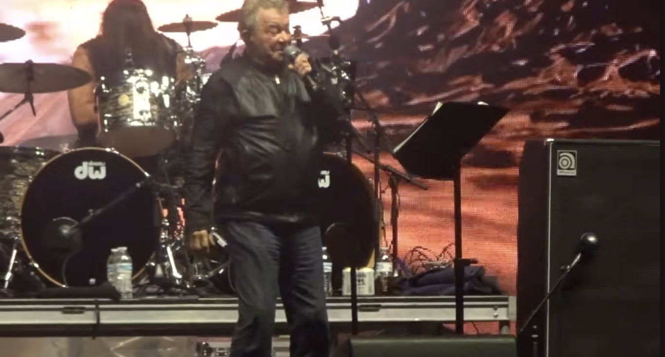 William Shatner, a heavy metal legidősebb felfedezője – Új világok meghódítása a zene világában William Shatner, a heavy metal legidősebb felfedezője – Új világok meghódítása a zene világában