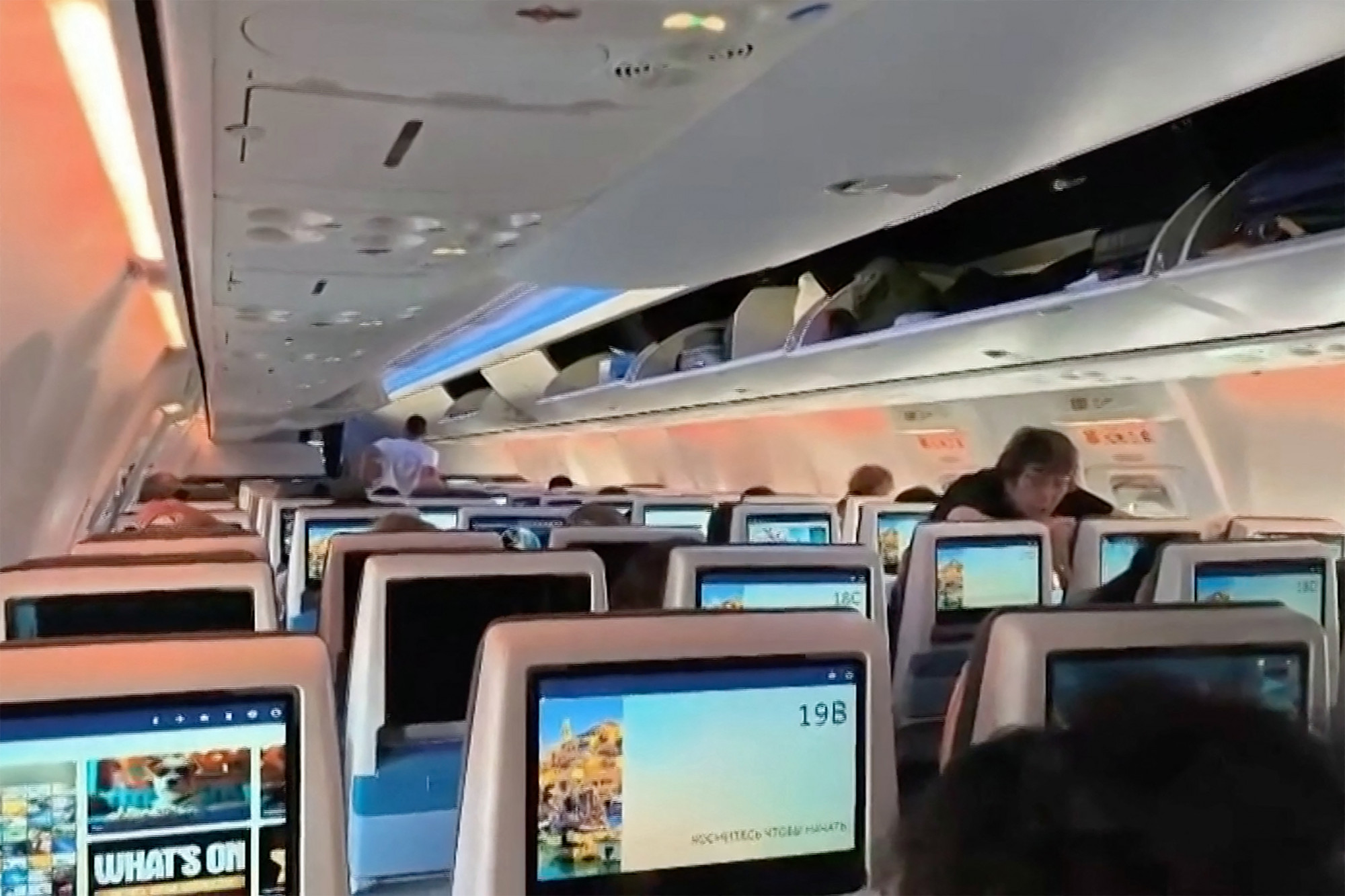 Netanjahu állítása szerint radikális iszlamista nézeteket vallott a Flydubai-gép másodpilótája