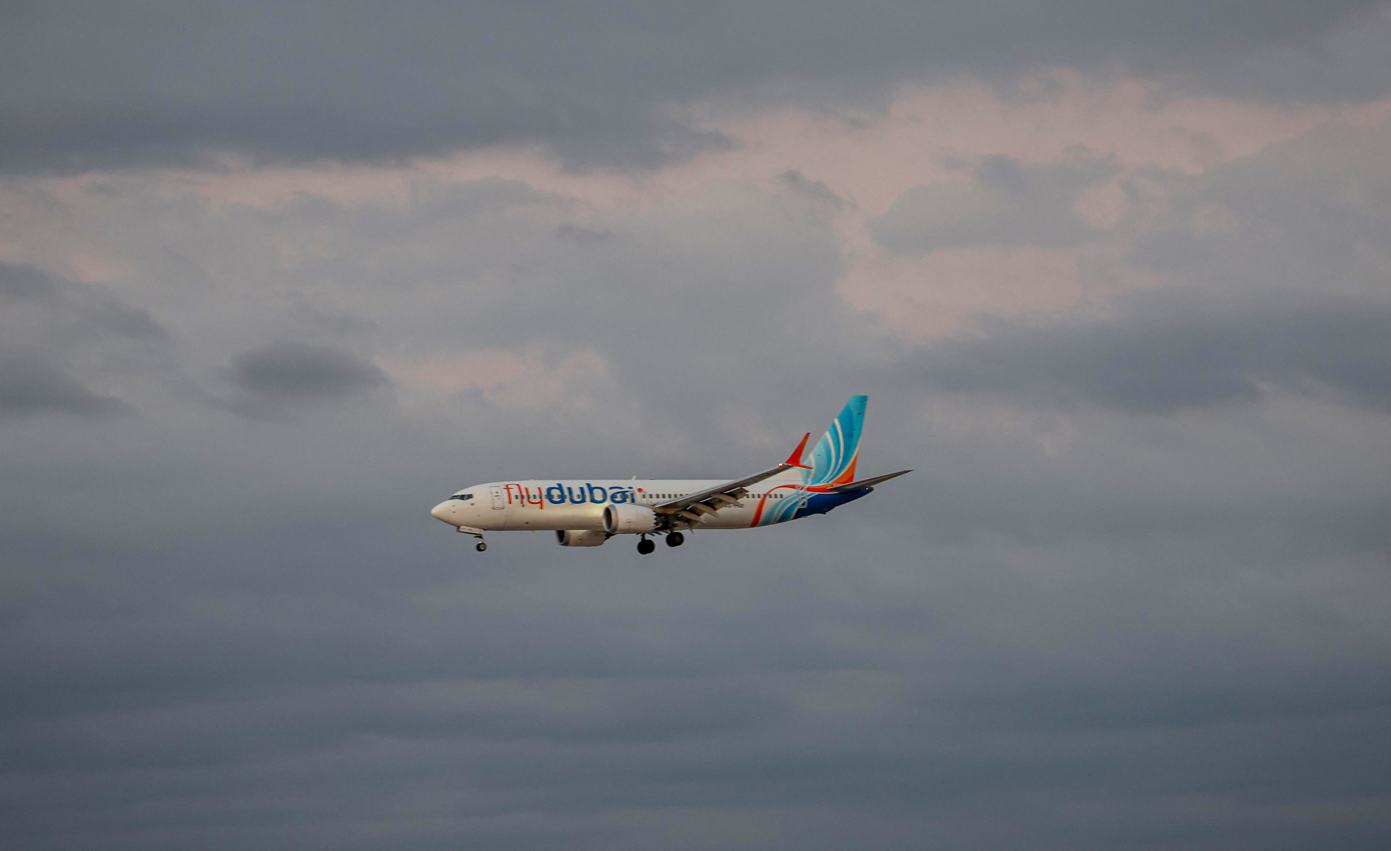 „Az ember egyszerűen rohan, hogy megmentse a családja életét” – újabb részletek derültek ki a Flydubai-gépen történt támadásról