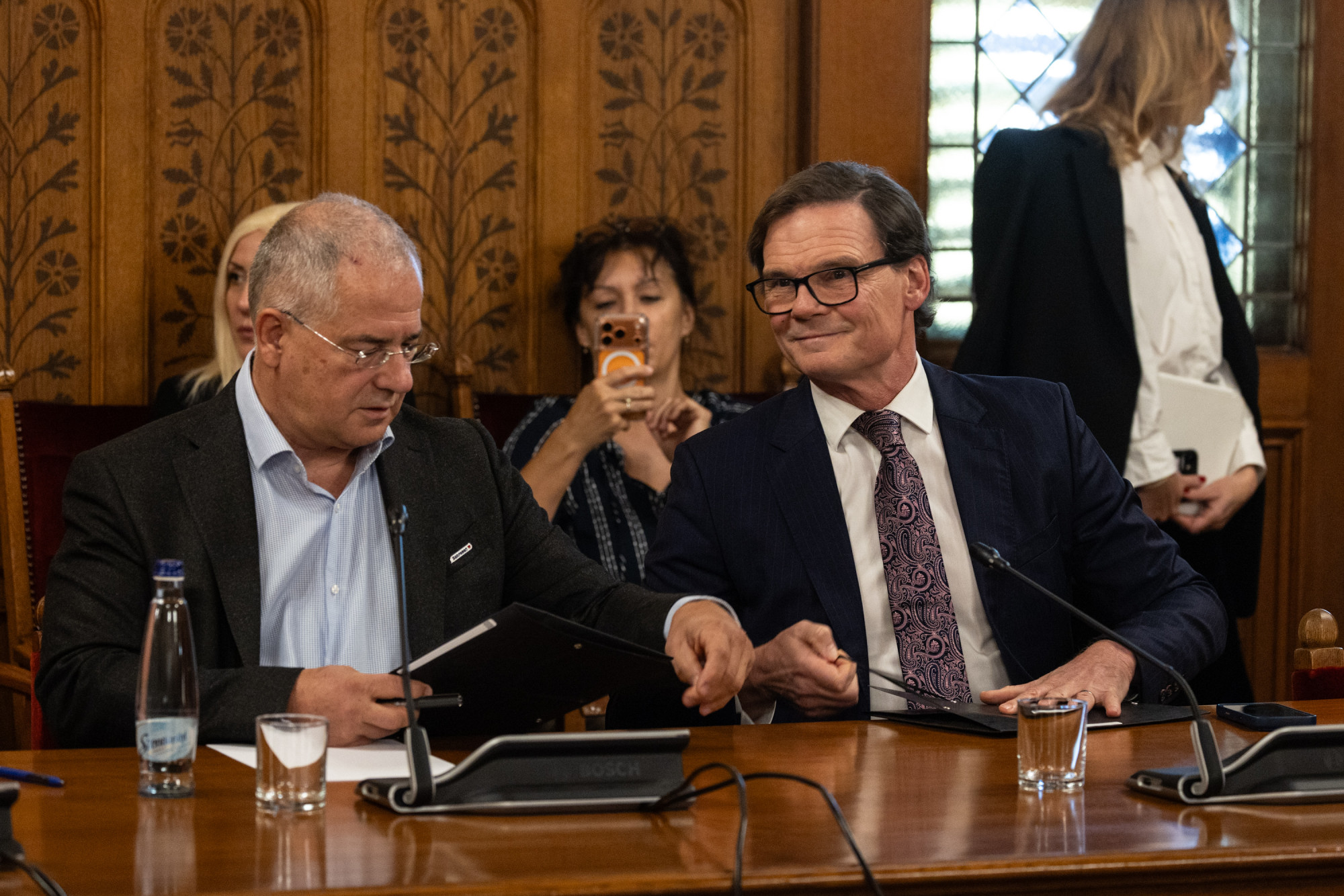 Bánki Erik: Fogalmam sincs. Kósa Lajos: Nem teljesen világos