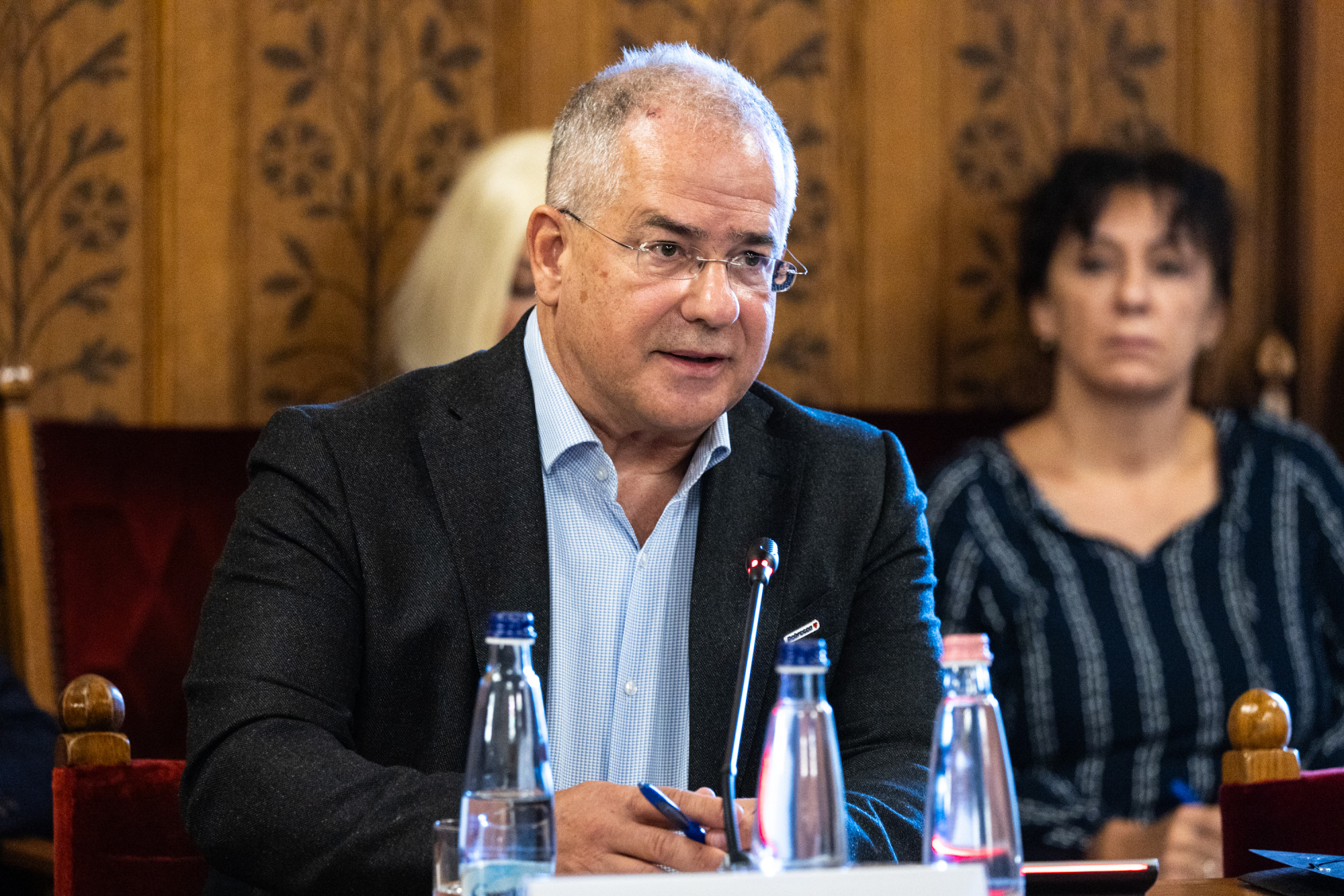 Bánki Erik: Fogalmam sincs. Kósa Lajos: Nem teljesen világos