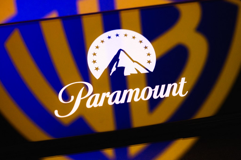 Számtalan per és tiltakozás ellenére összejött a 110 milliárdos üzlet: a Paramount megette a Warner Bros-t