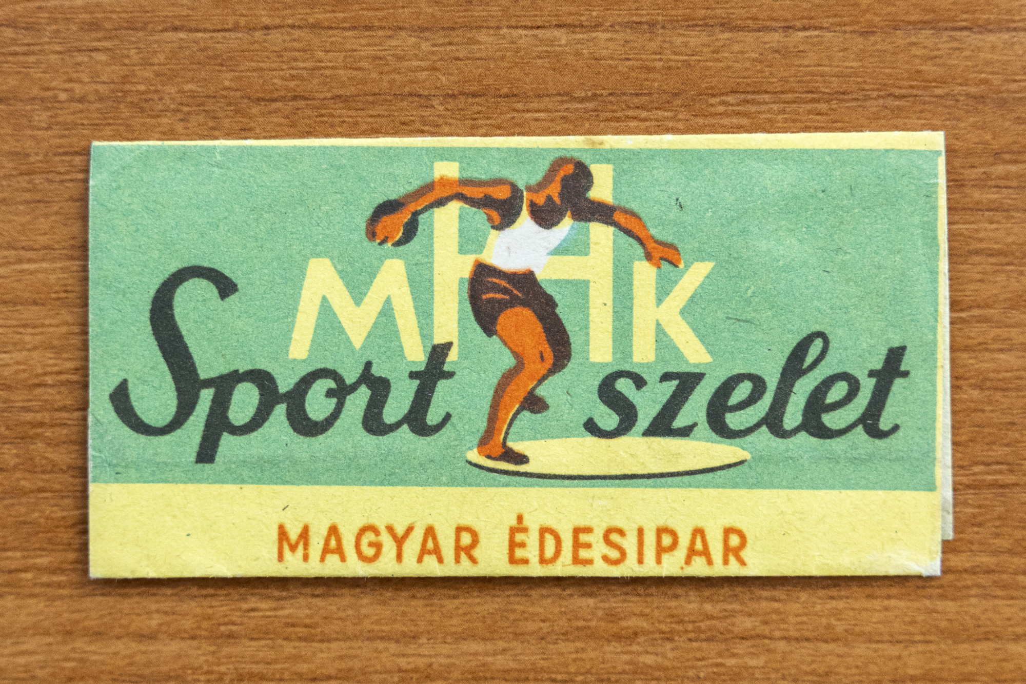 1956 előzményei: háborús propagandával riogatva facsarták szét a magyar társadalmat