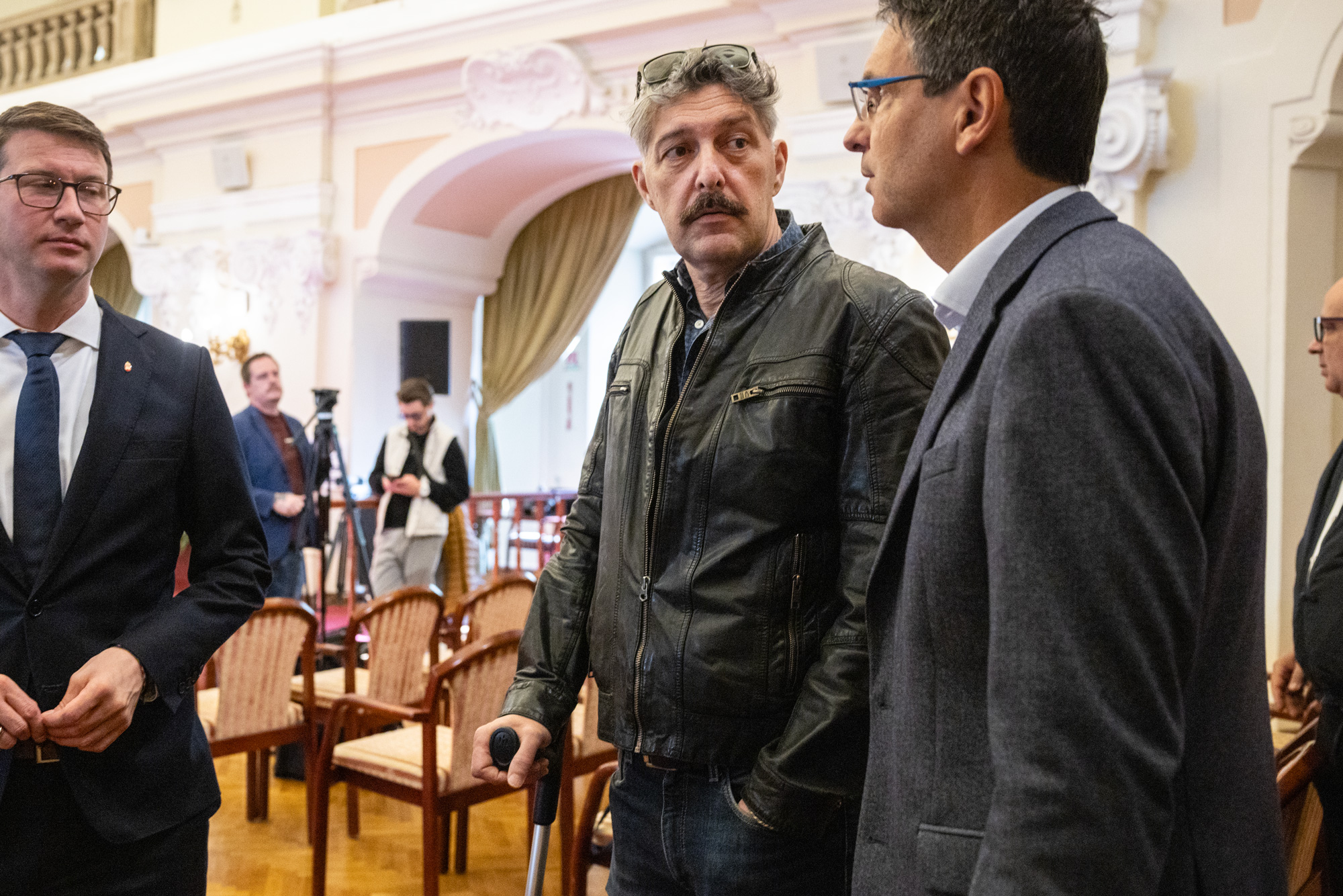 Rendkívüli ülésen nyesték volna le Karácsony szárnyait a fideszesek, de nem sikerült