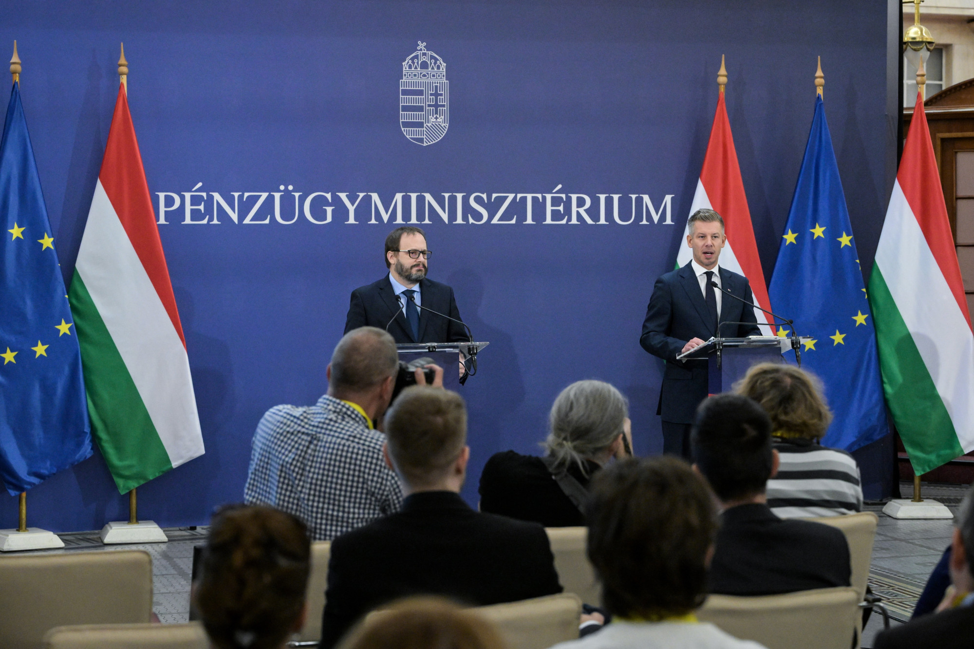 A NER sötét titkai, a korrupt egyház szembenézése