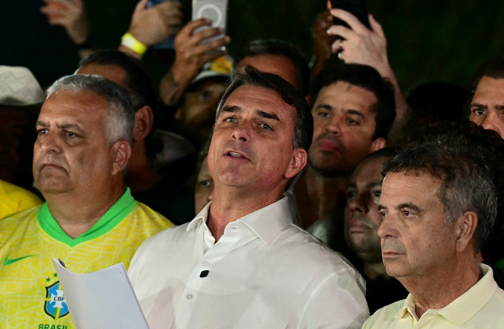Lula negyedszer is elnök lett Brazíliában, Flávio Bolsonaro nem ismeri el az eredményt